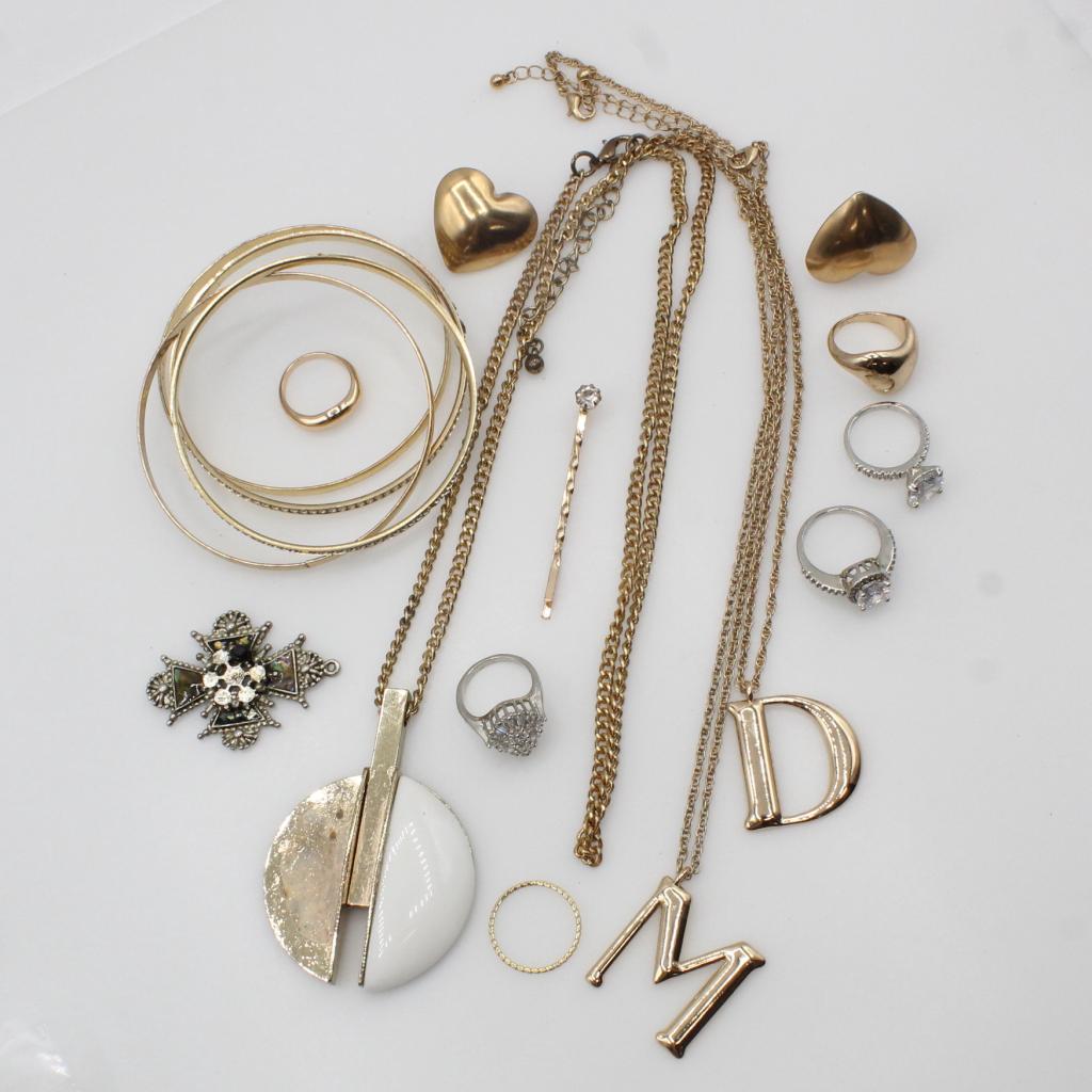 Mixed Jewelry, 12+ Pieces