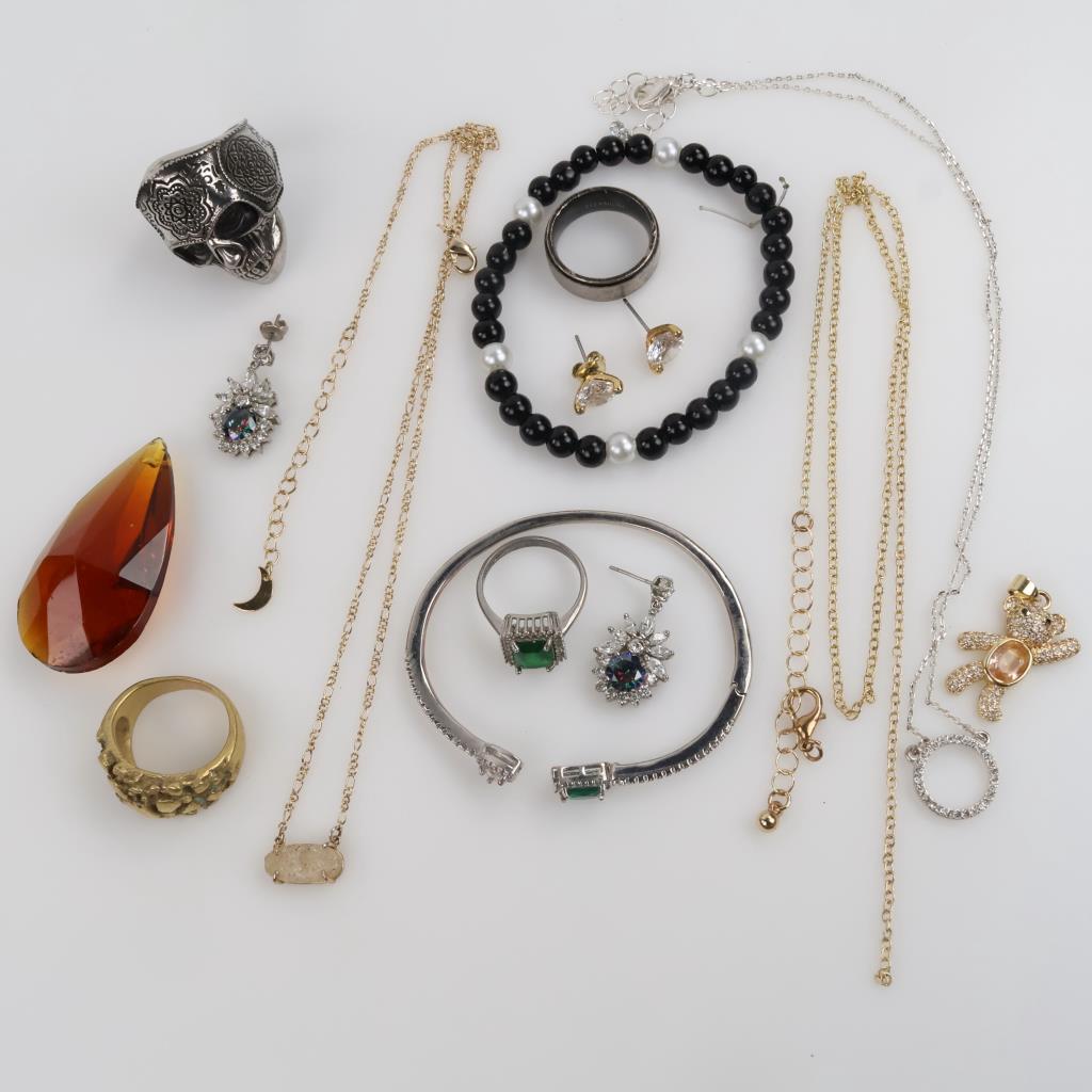 Mixed Jewelry, 12+ Pieces