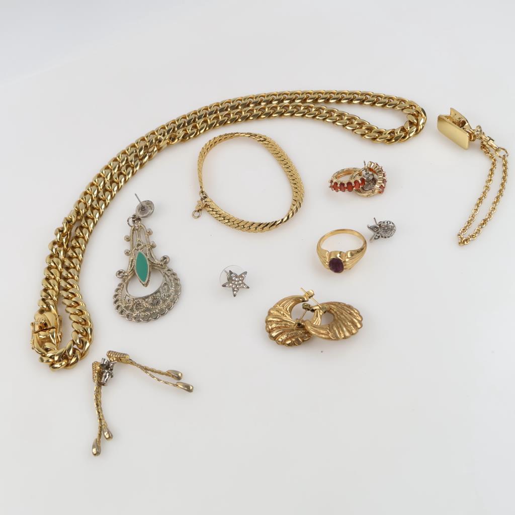 Mixed Jewelry, 12 Pieces