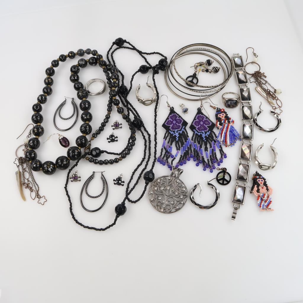 Mixed Jewelry, 13+ Pieces