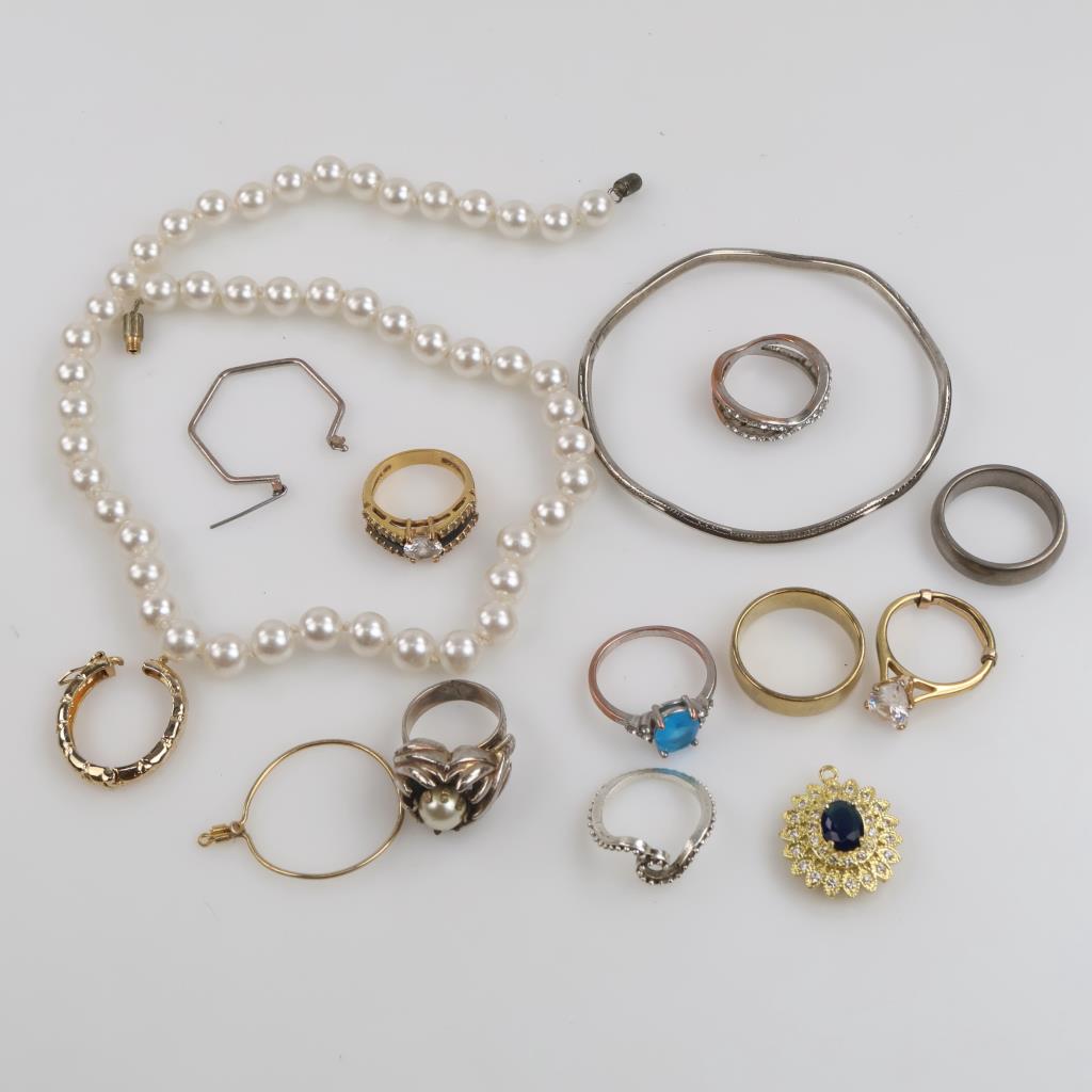 Mixed Jewelry, 13+ Pieces