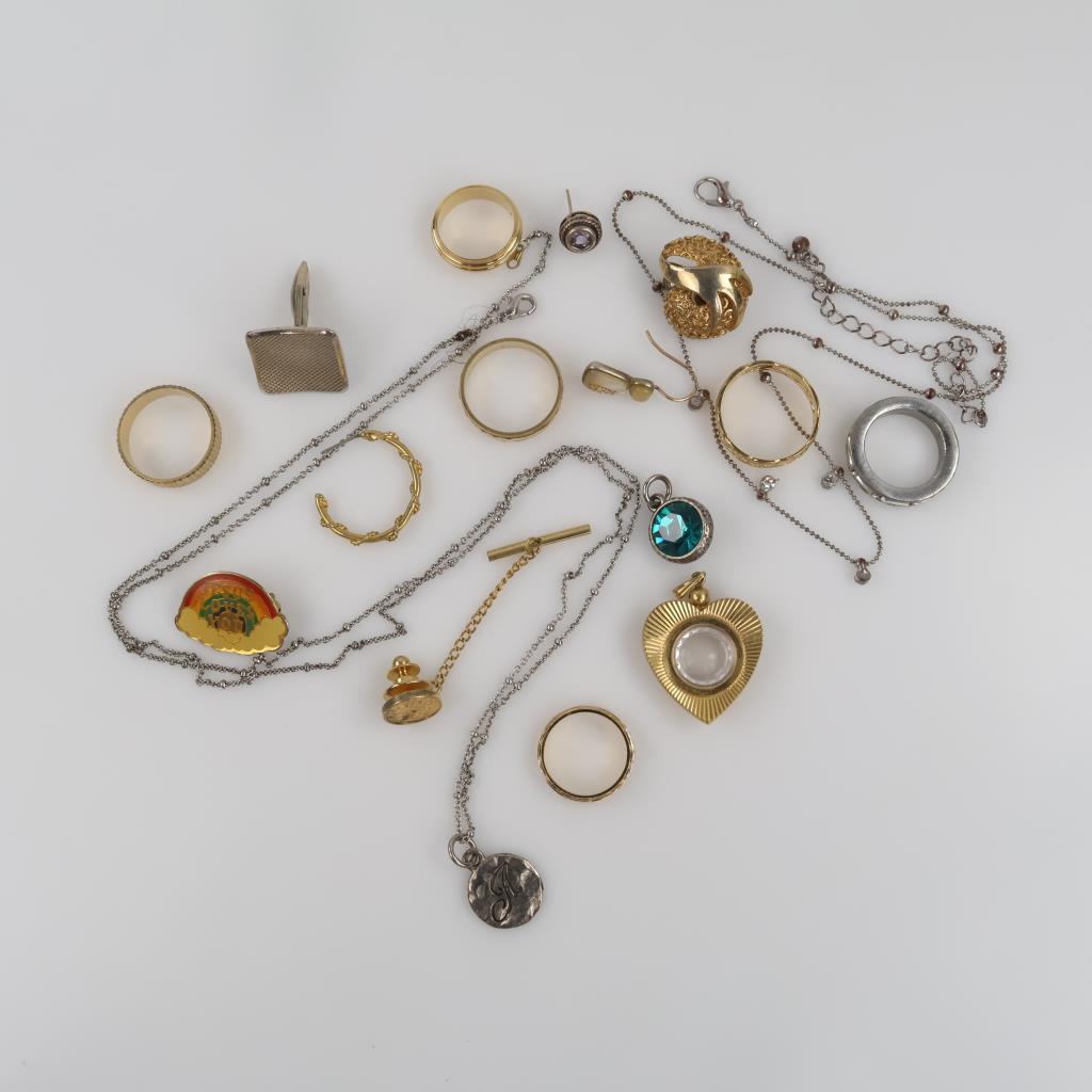 Mixed Jewelry, 13+ Pieces (Including 2 Silver Earrings)