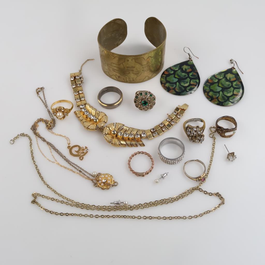 Mixed Jewelry, 14+ Pieces