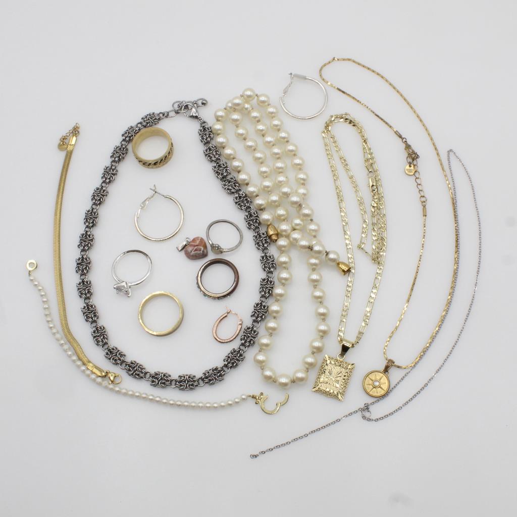 Mixed Jewelry, 14+ Pieces