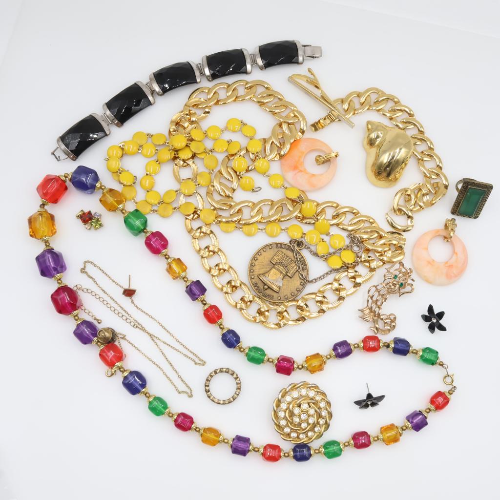 Mixed Jewelry, 14+ Pieces