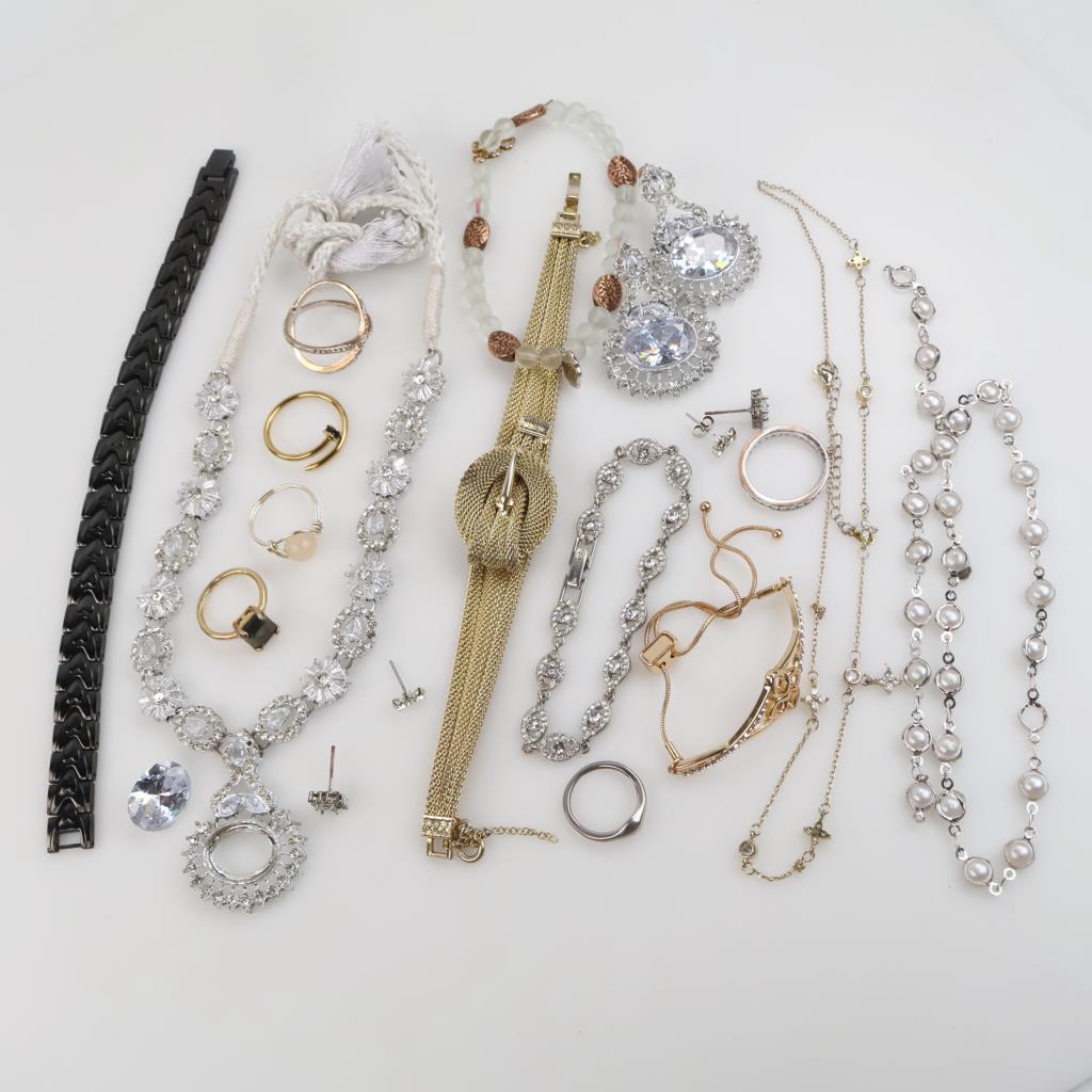 Mixed Jewelry, 14+ Pieces