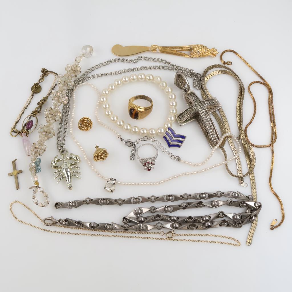 Mixed Jewelry, 14+ Pieces
