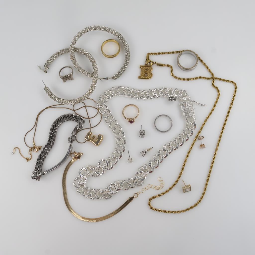 Mixed Jewelry, 14+ Pieces