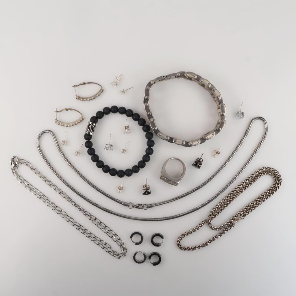 Mixed Jewelry, 15 Pieces