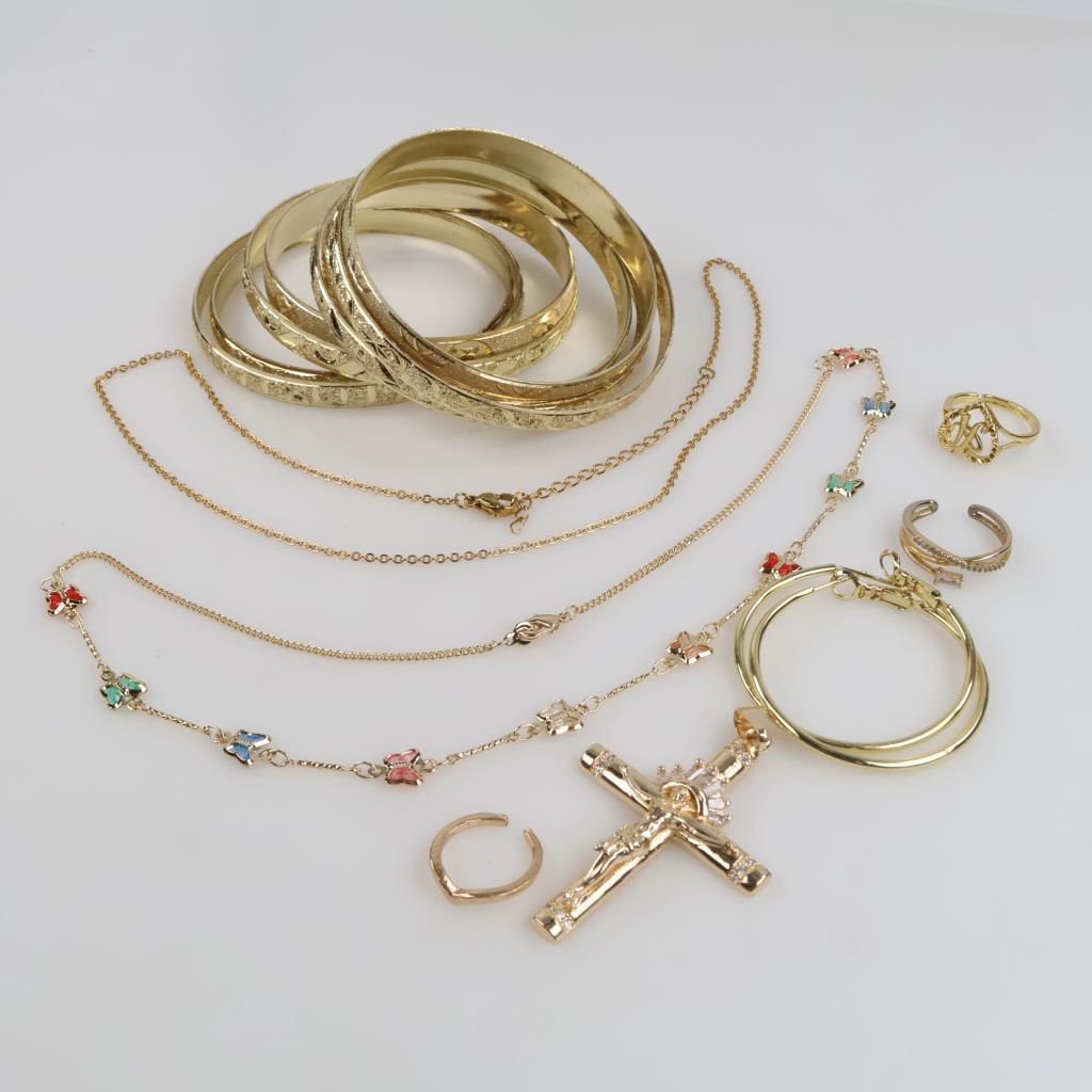 Mixed Jewelry, 15 Pieces