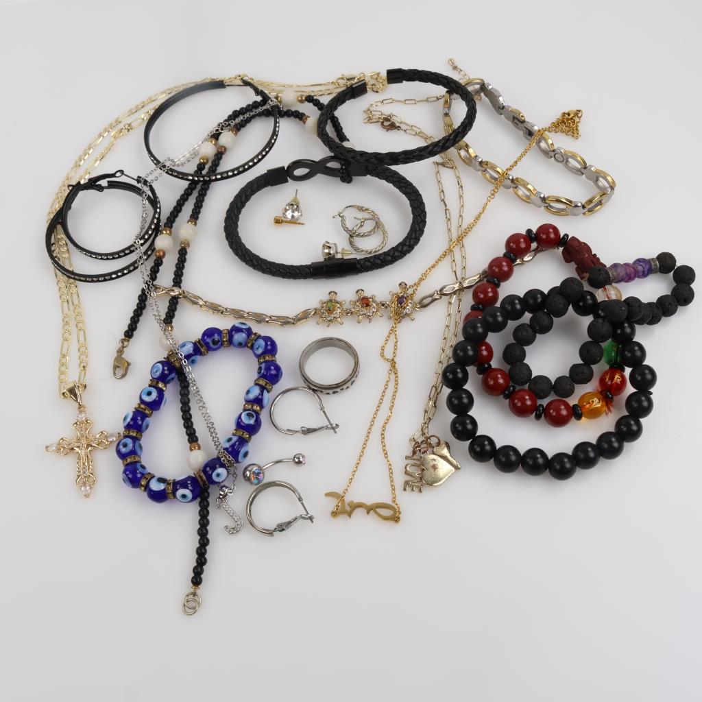 Mixed Jewelry, 15+ Pieces