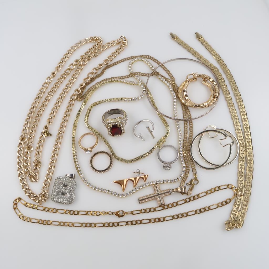 Mixed Jewelry, 15 Pieces