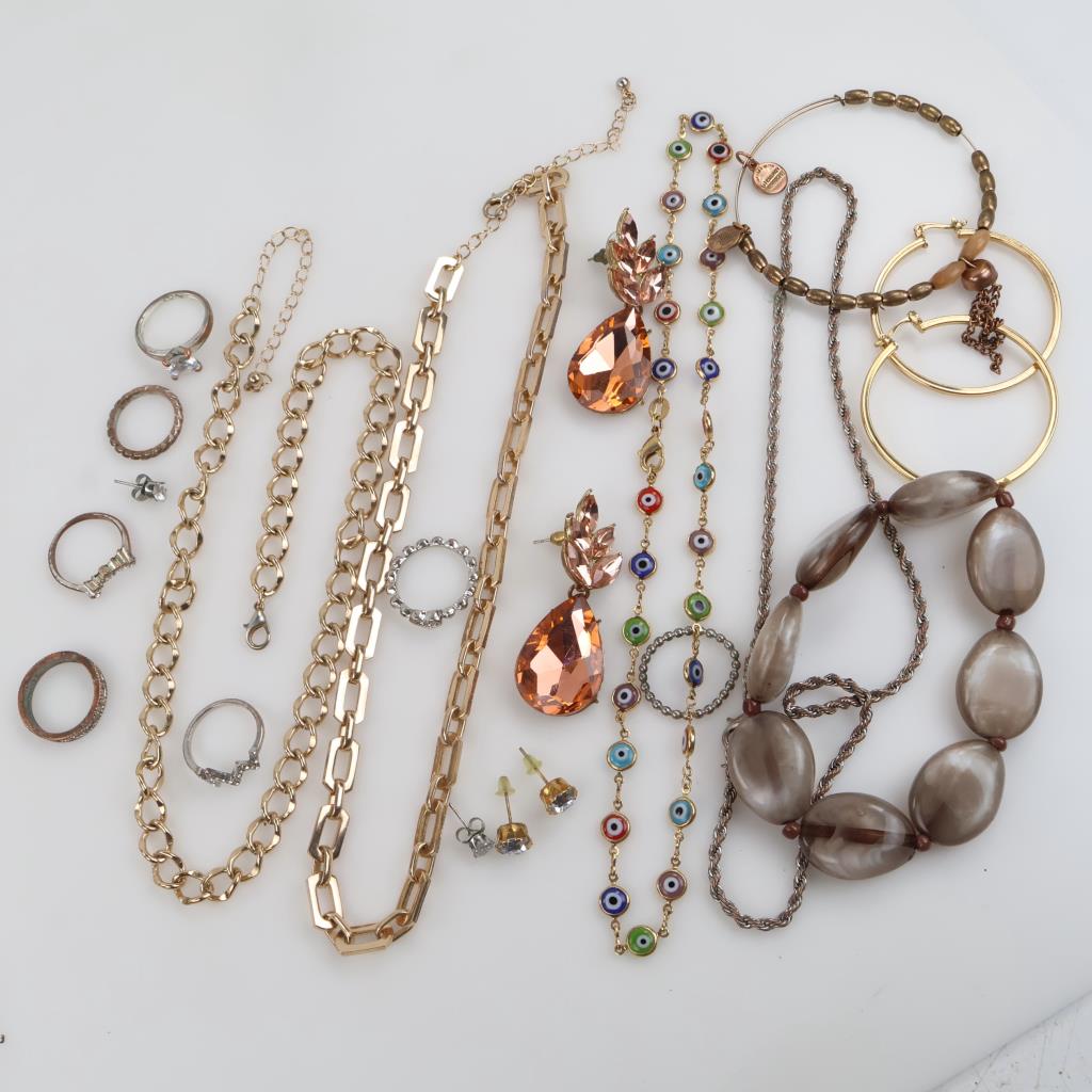 Mixed Jewelry, 15+ Pieces
