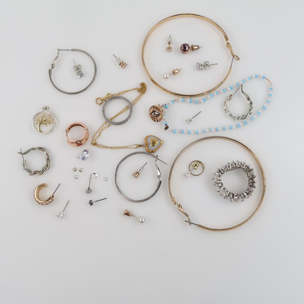 Mixed Jewelry, 17+ Pieces