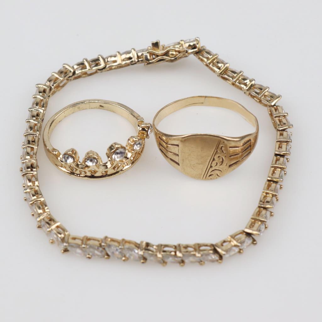 Mixed Jewelry, 3 Pieces Property Room