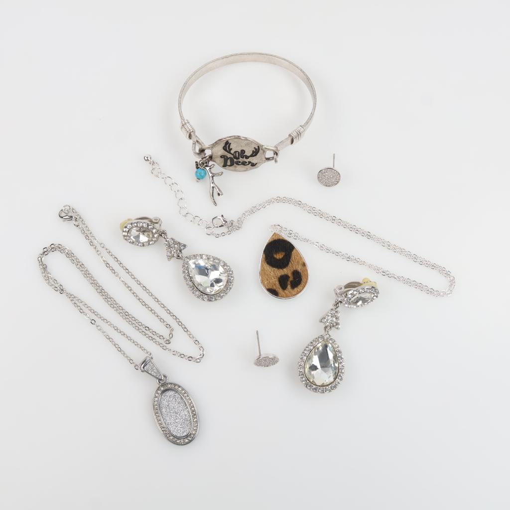 Mixed Jewelry, 5 Pieces