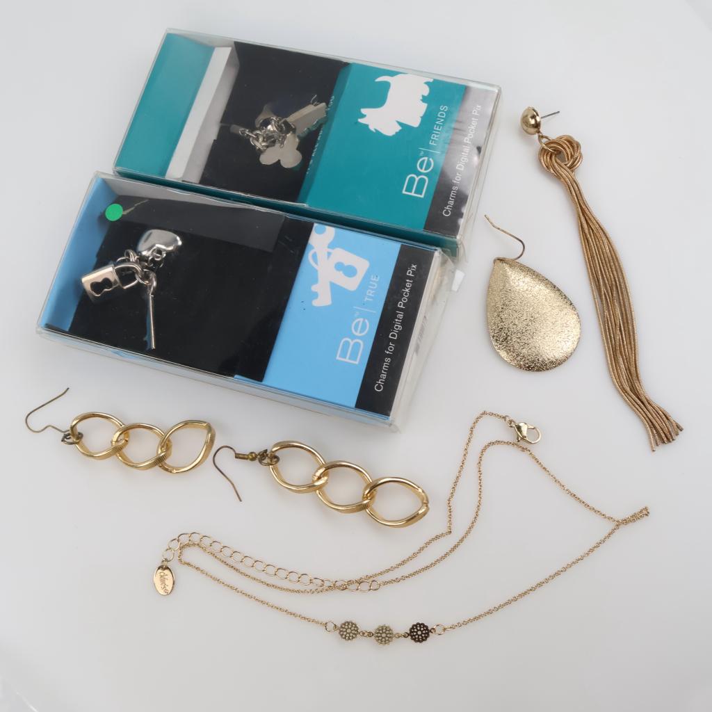Mixed Jewelry, 5+ Pieces