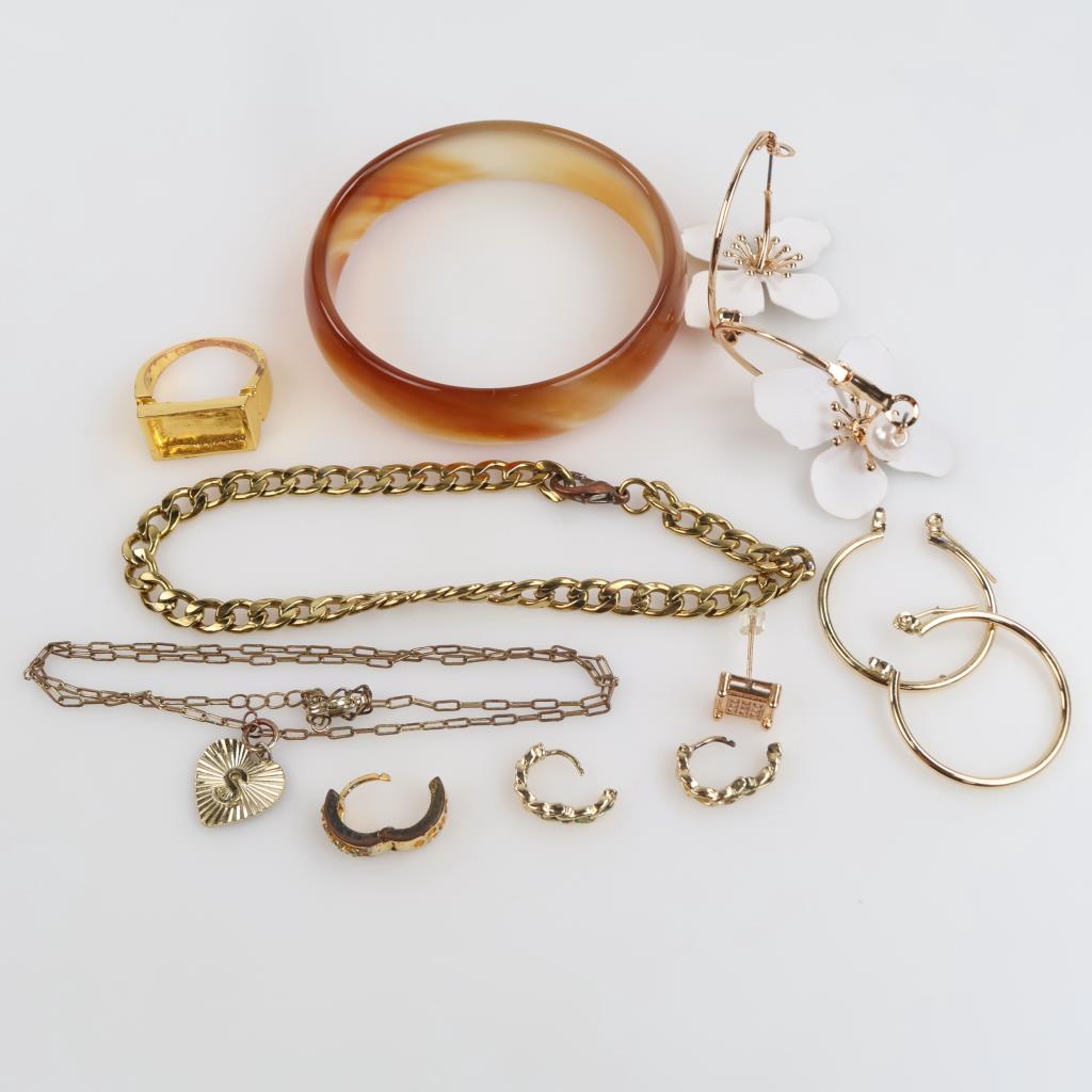 Mixed Jewelry, 5+ Pieces