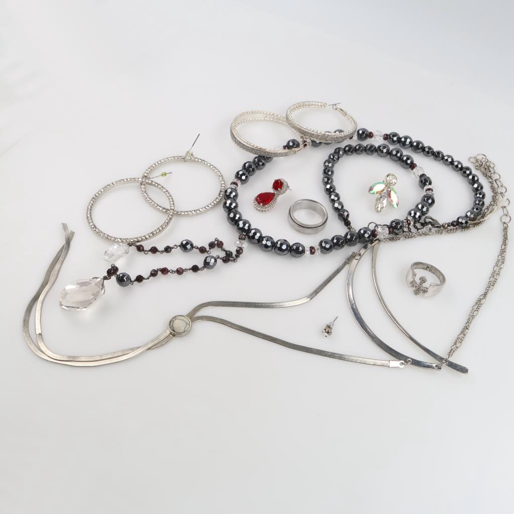 Mixed Jewelry, 6+ Pieces