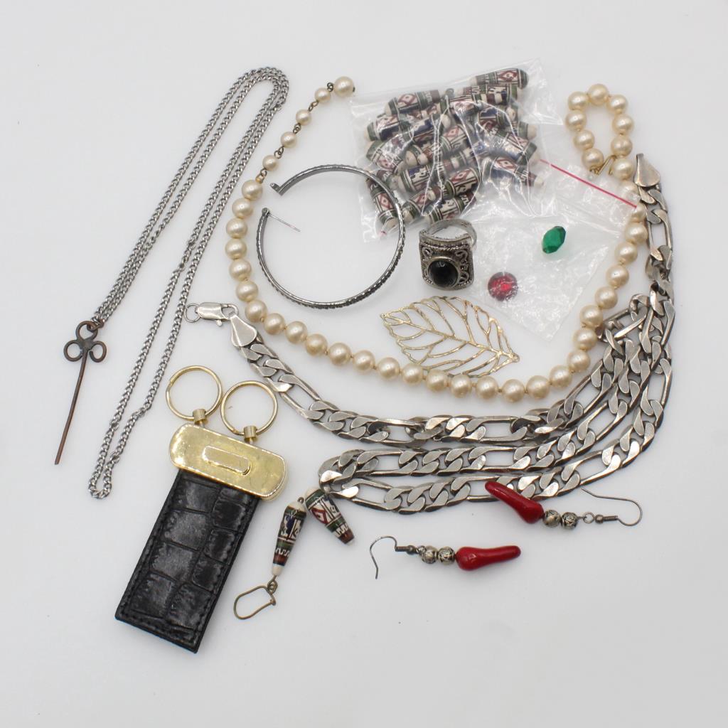 Mixed Jewelry, 6+ Pieces