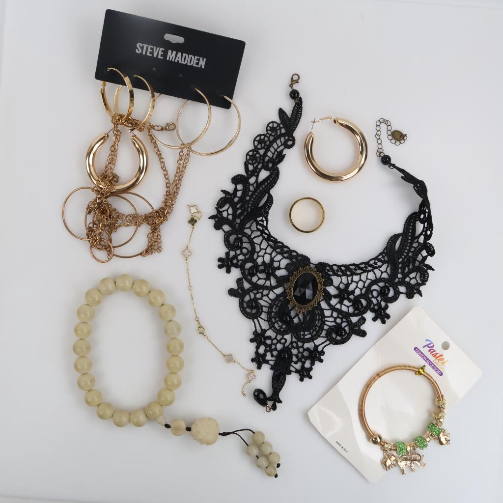 Mixed Jewelry, 6+ Pieces