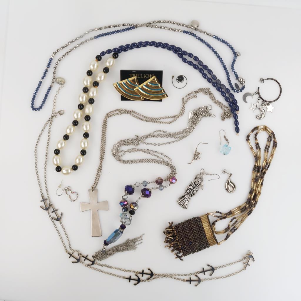 Mixed Jewelry, 6+ Pieces