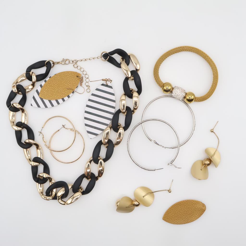 Mixed Jewelry, 6 Pieces