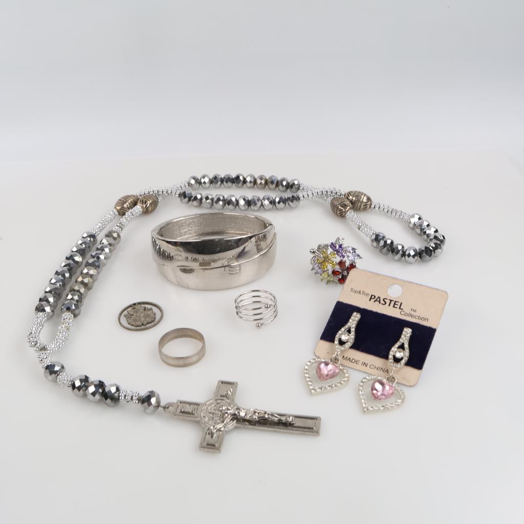 Mixed Jewelry, 6+ Pieces