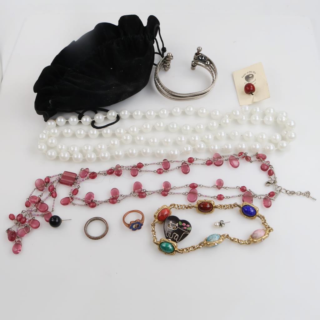 Mixed Jewelry, 6+ Pieces