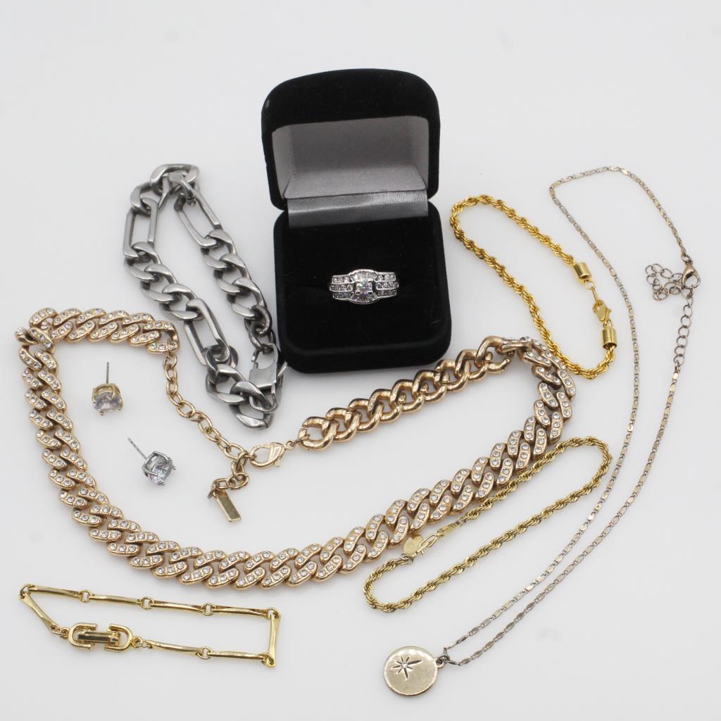 Mixed Jewelry, 6+ Pieces