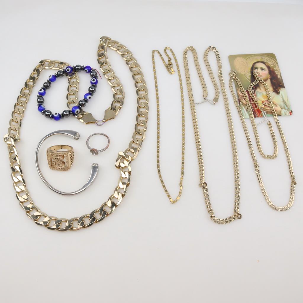 Mixed Jewelry, 7+ Pieces Property Room