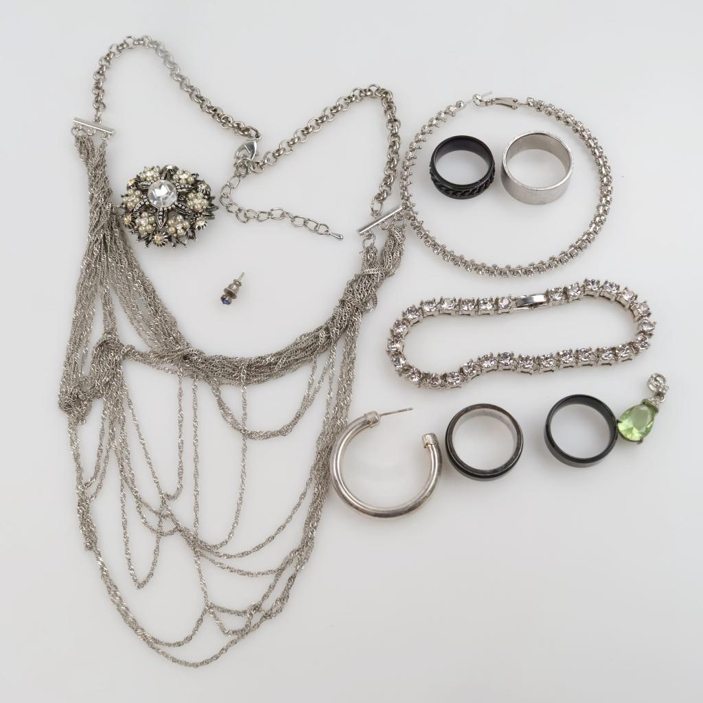 Mixed Jewelry, 8+ Pieces