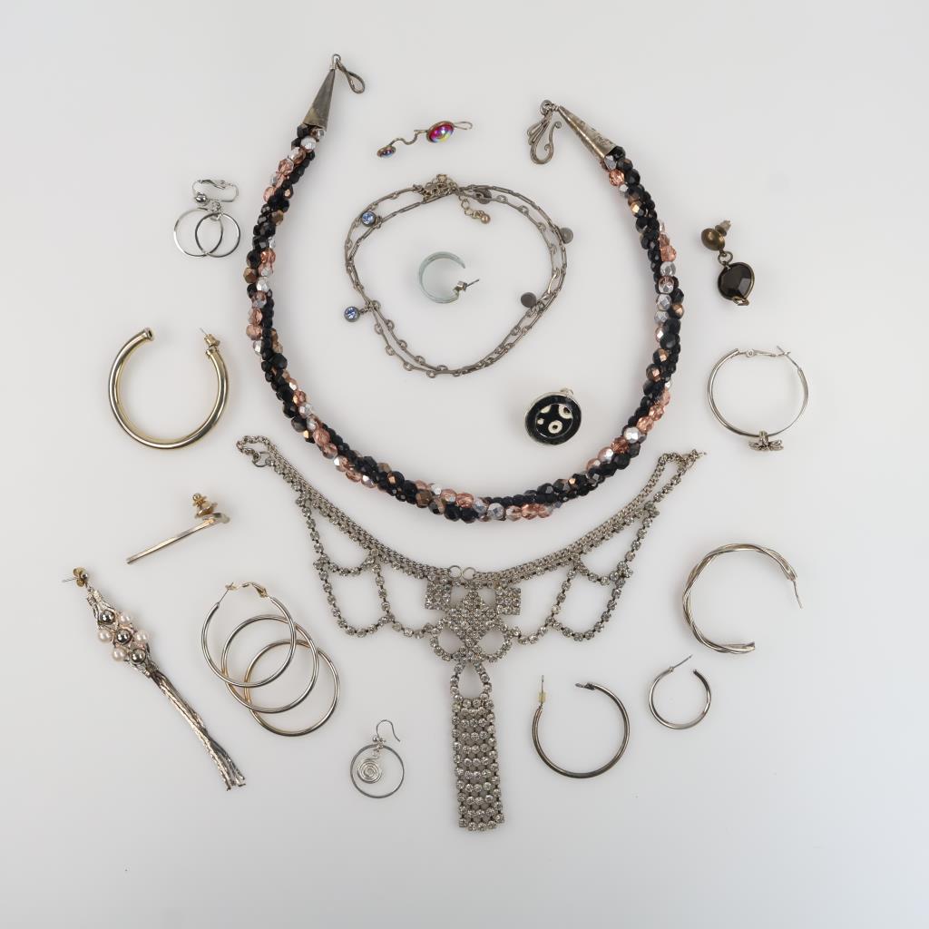 Mixed Jewelry, 8+ Pieces