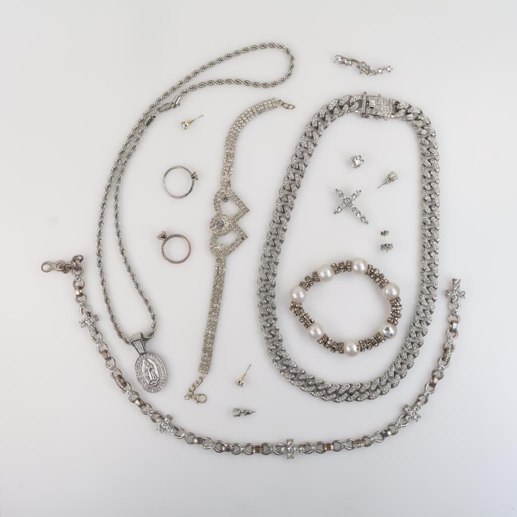 Mixed Jewelry, 8+ Pieces