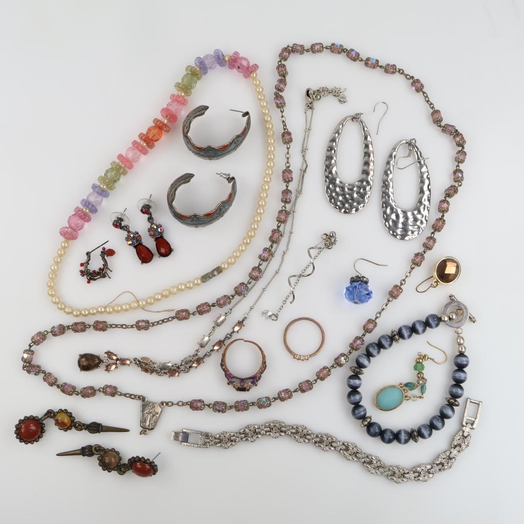 Mixed Jewelry, 8+ Pieces