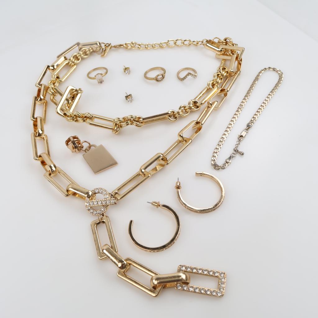 Mixed Jewelry, 8 Pieces