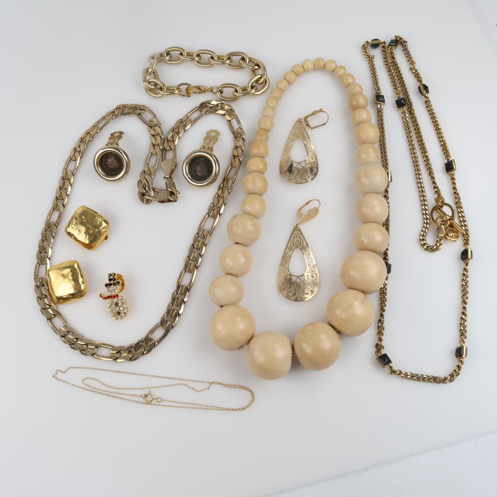 Mixed Jewelry, 8+ Pieces