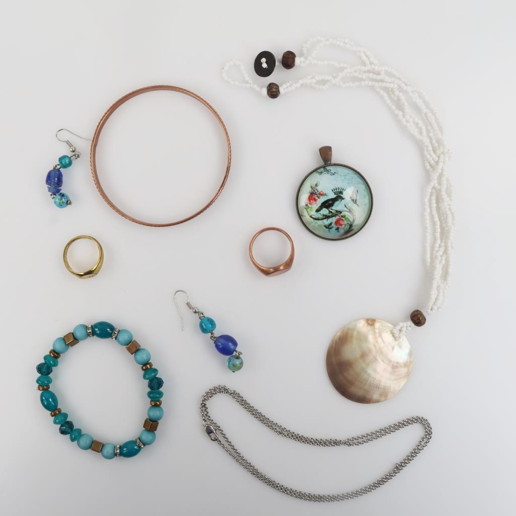 Mixed Jewelry, 8 Pieces