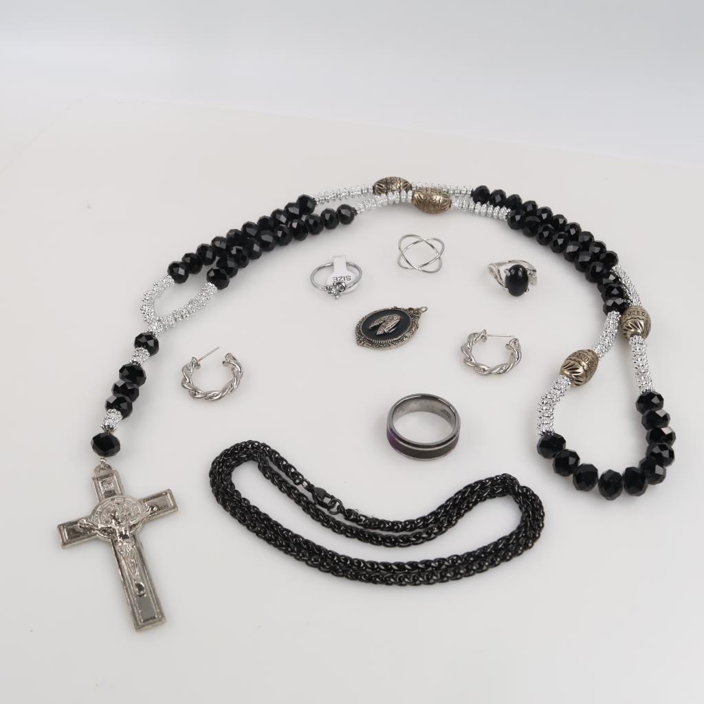 Mixed Jewelry, 8 Pieces