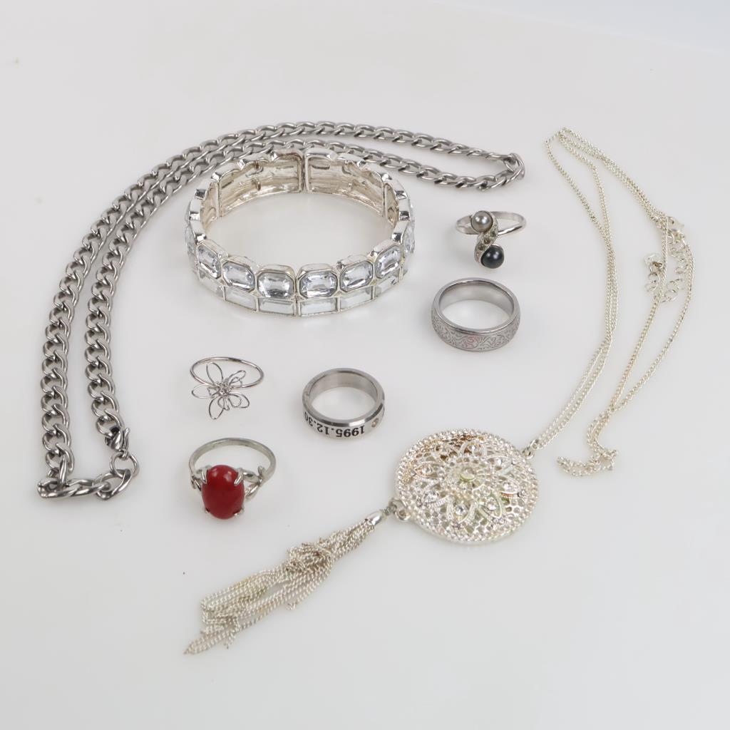 Mixed Jewelry, 8 Pieces