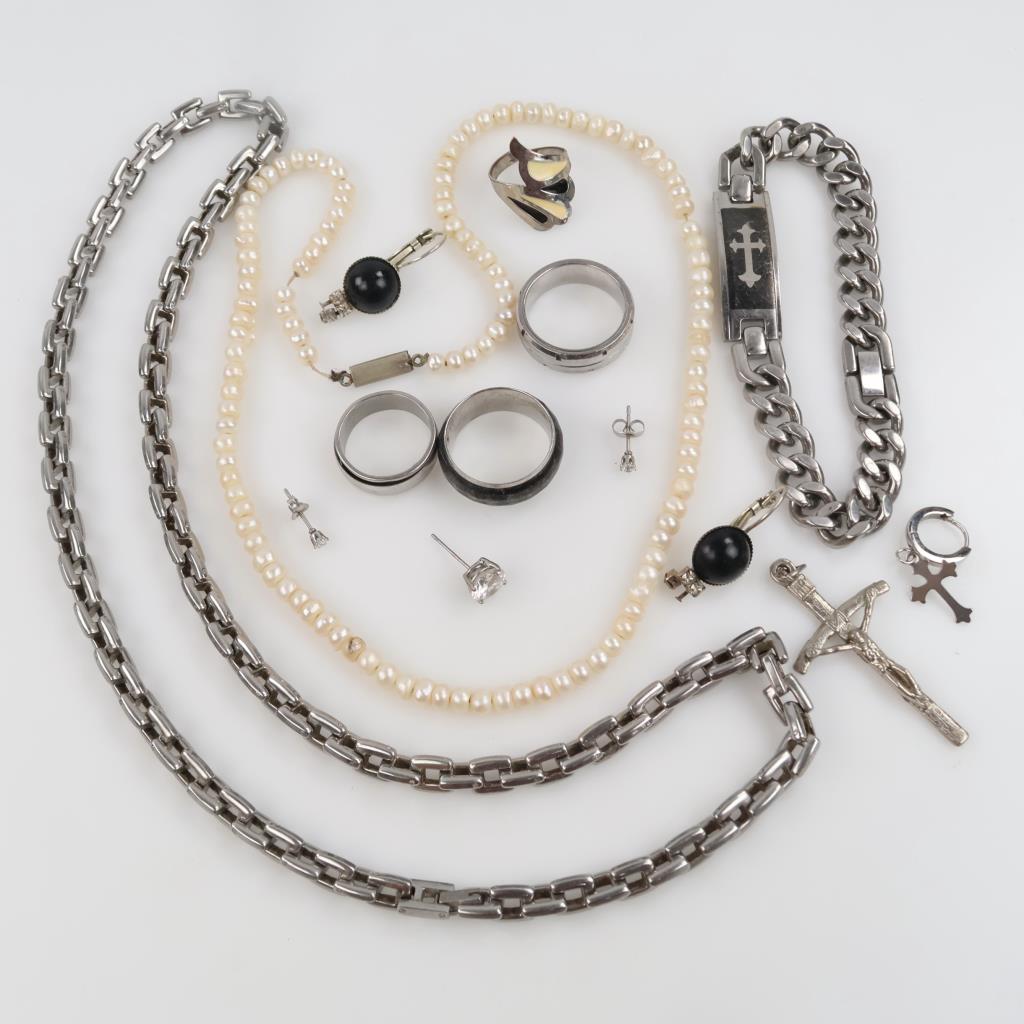 Mixed Jewelry, 8+ Pieces