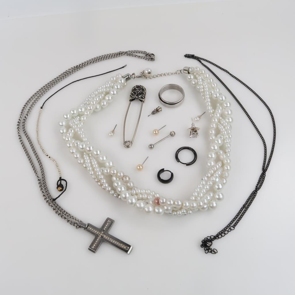 Mixed Jewelry, 8+ Pieces