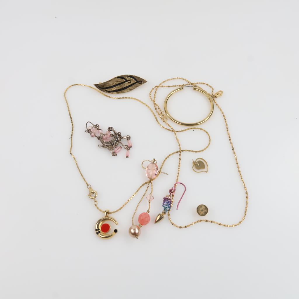 Mixed Jewelry, 8 Pieces