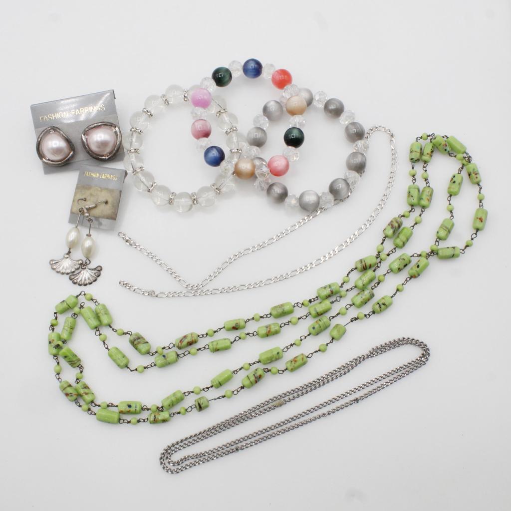 Mixed Jewelry, 8 Pieces