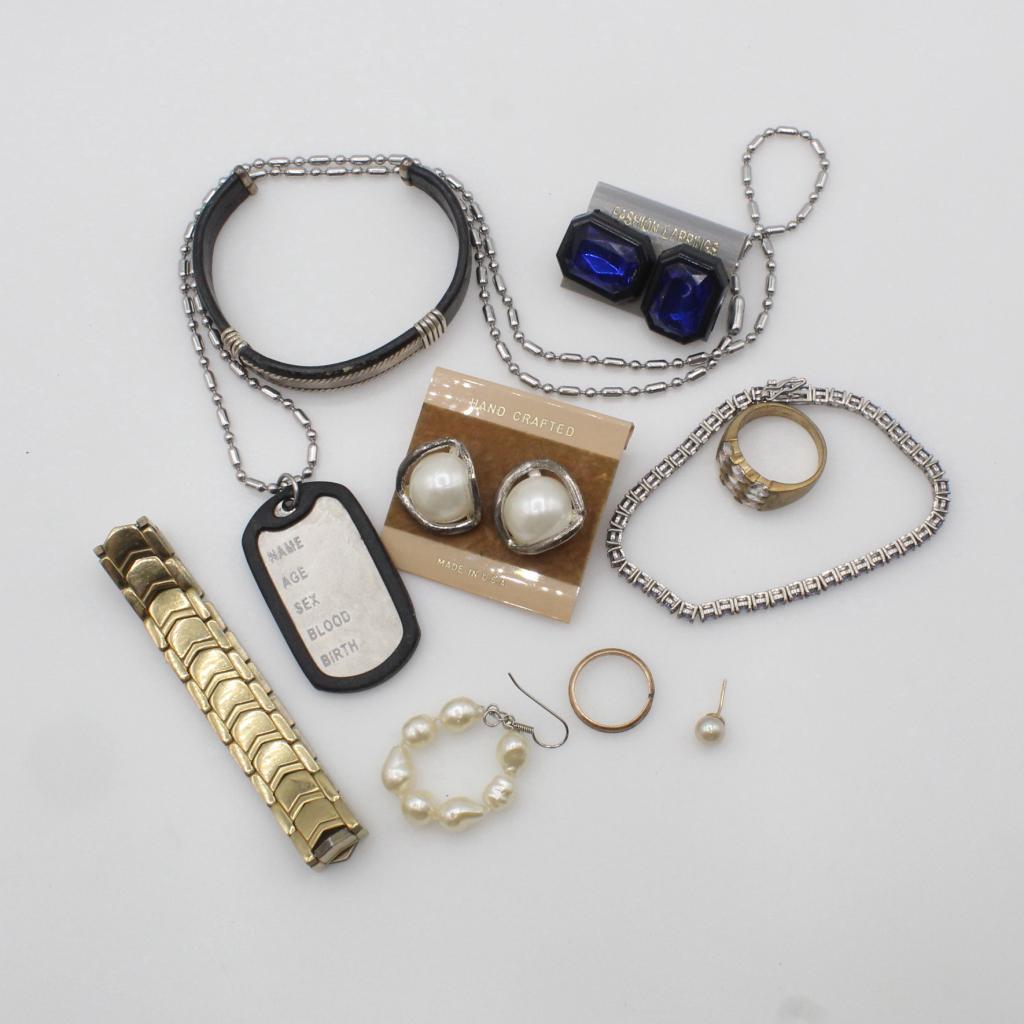 Mixed Jewelry, 8+ Pieces