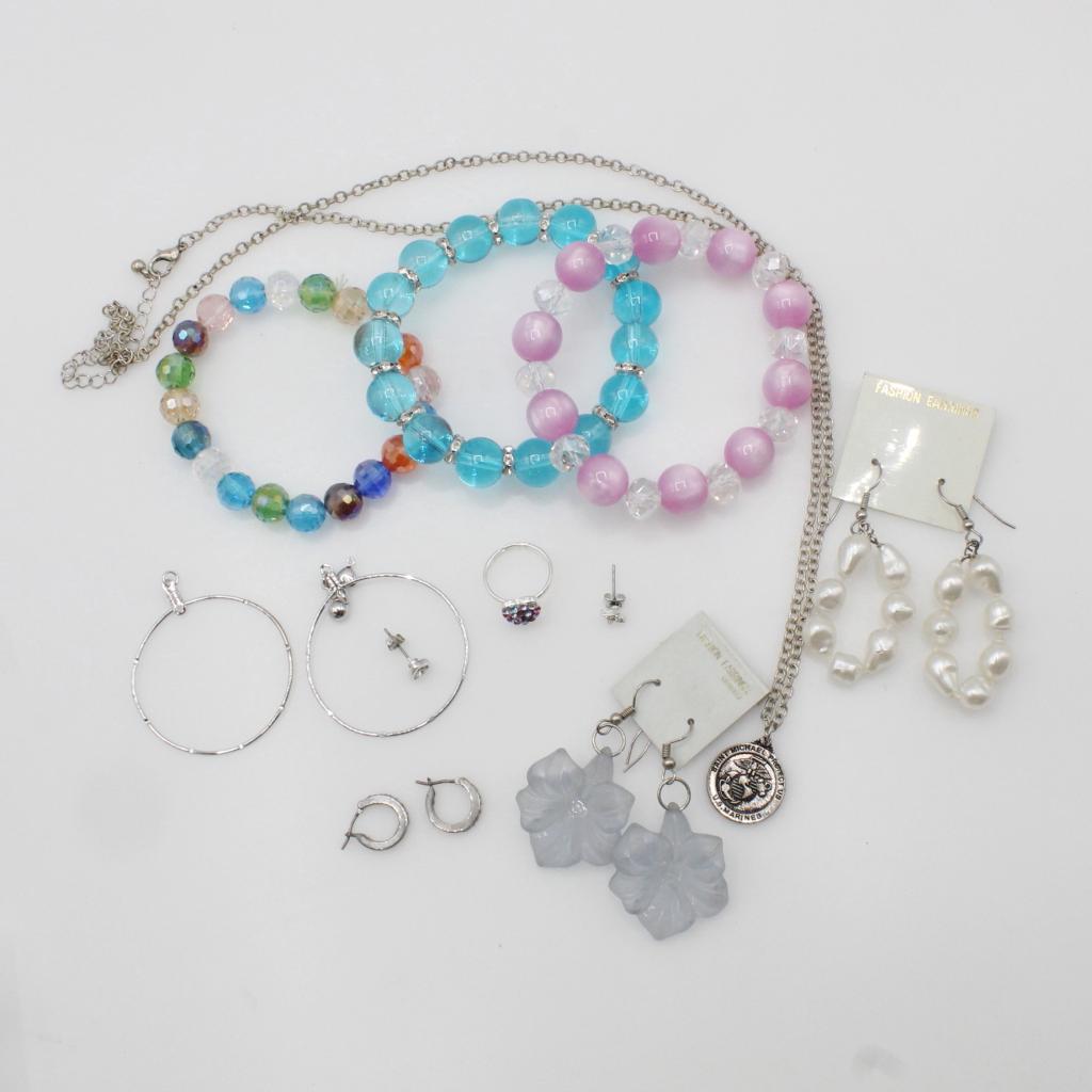 Mixed Jewelry, 8+ Pieces