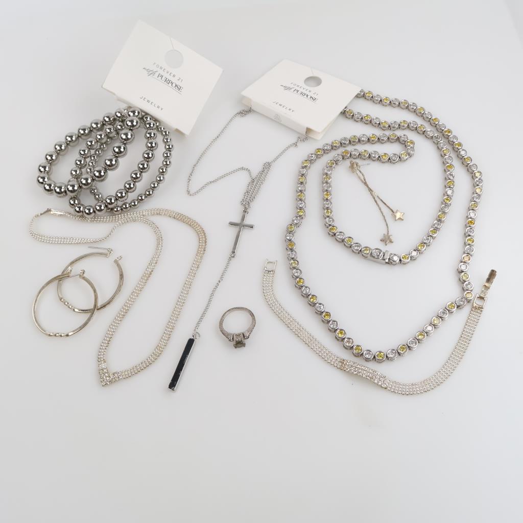 Mixed Jewelry, 8+ Pieces