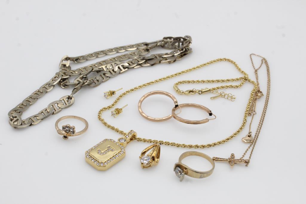 Mixed Jewelry, 8 Pieces