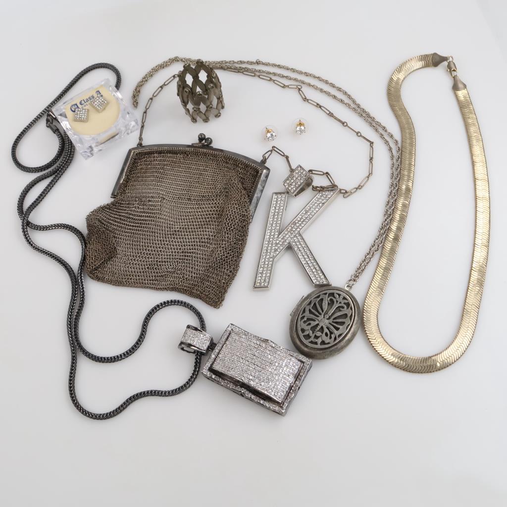 Mixed Jewelry, 8 Pieces
