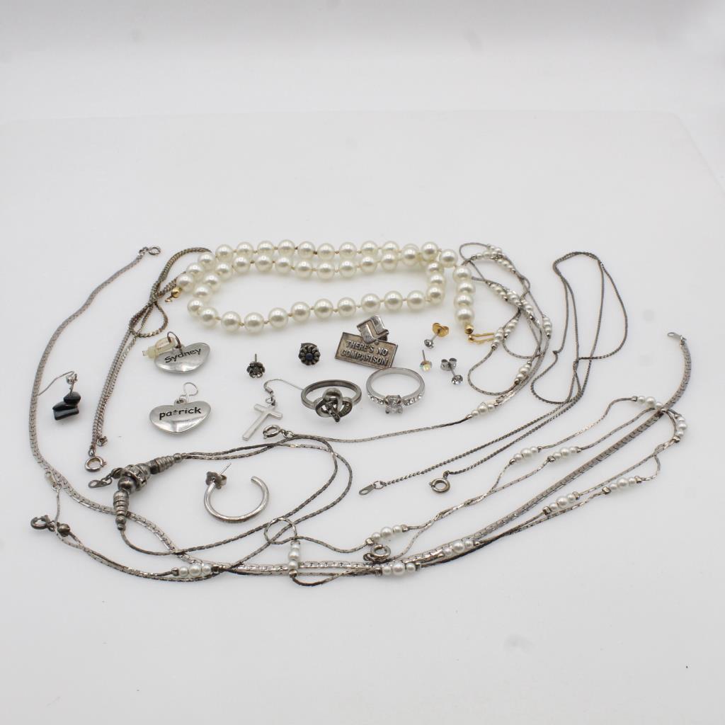 Mixed Jewelry, 8+ Pieces